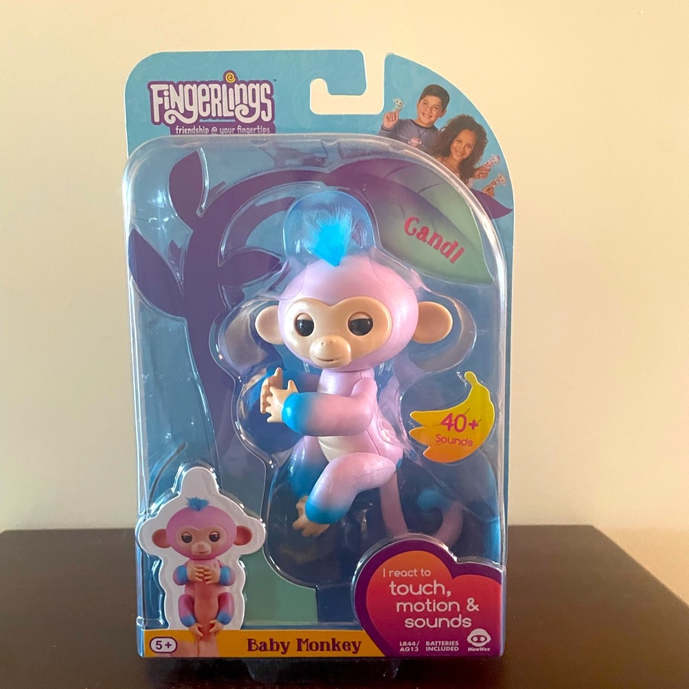 WowWee Fingerling- Baby Monkey “Candi” Pink & Blue New in Box